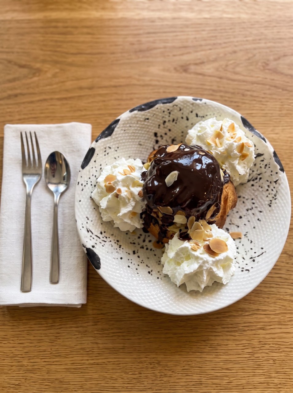 Profiteroles